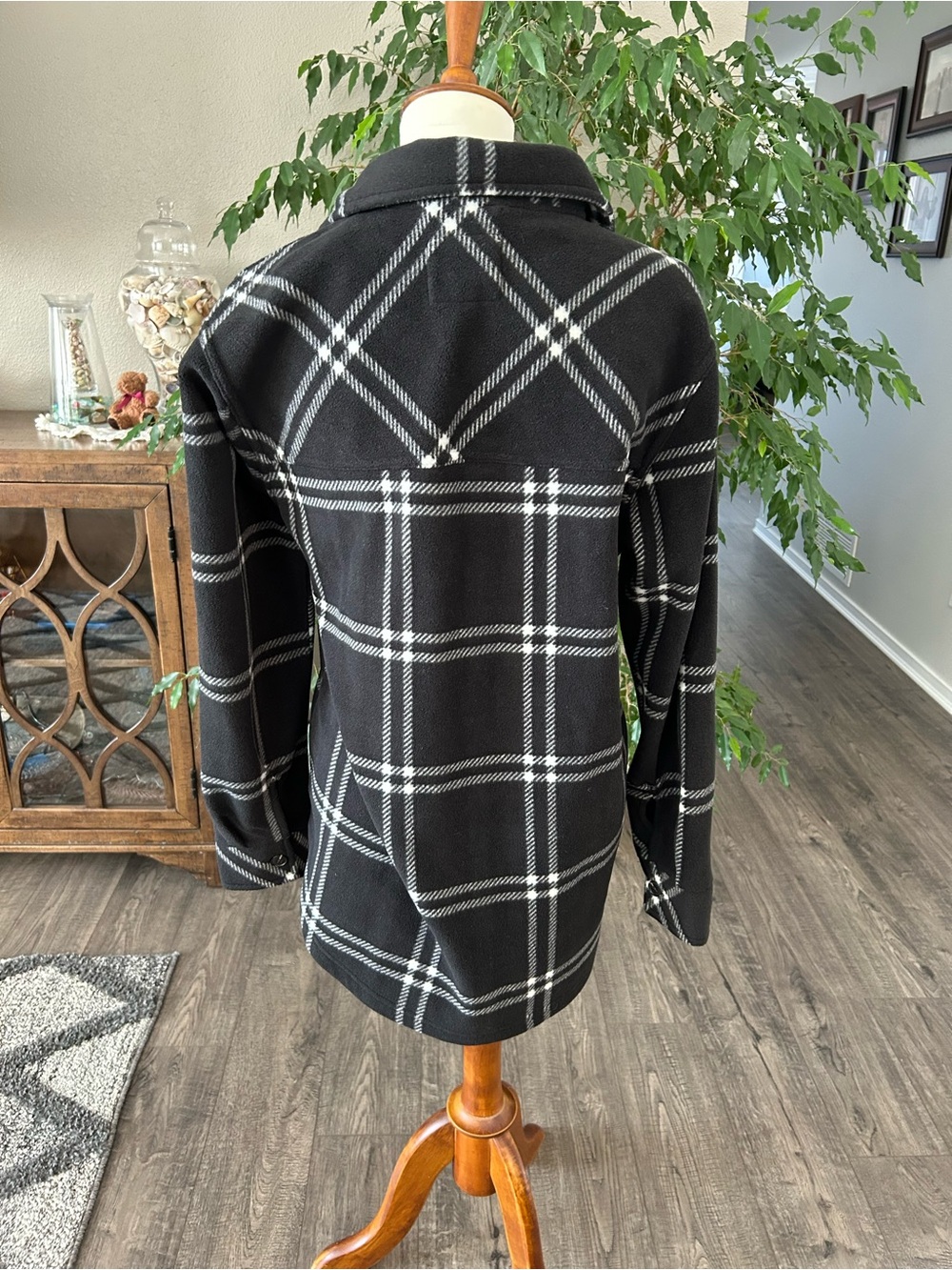 Thread and Supply Shacket - Picture 3 of 5